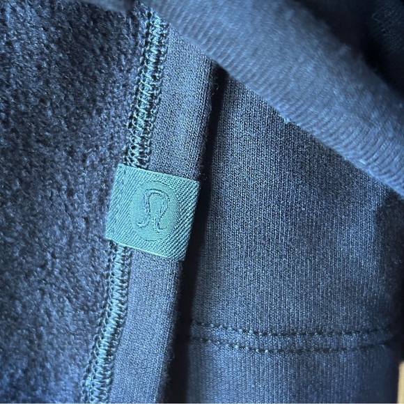 Lululemon Bound to Bliss Pullover | Black | Size M/L - Picture 4 of 5